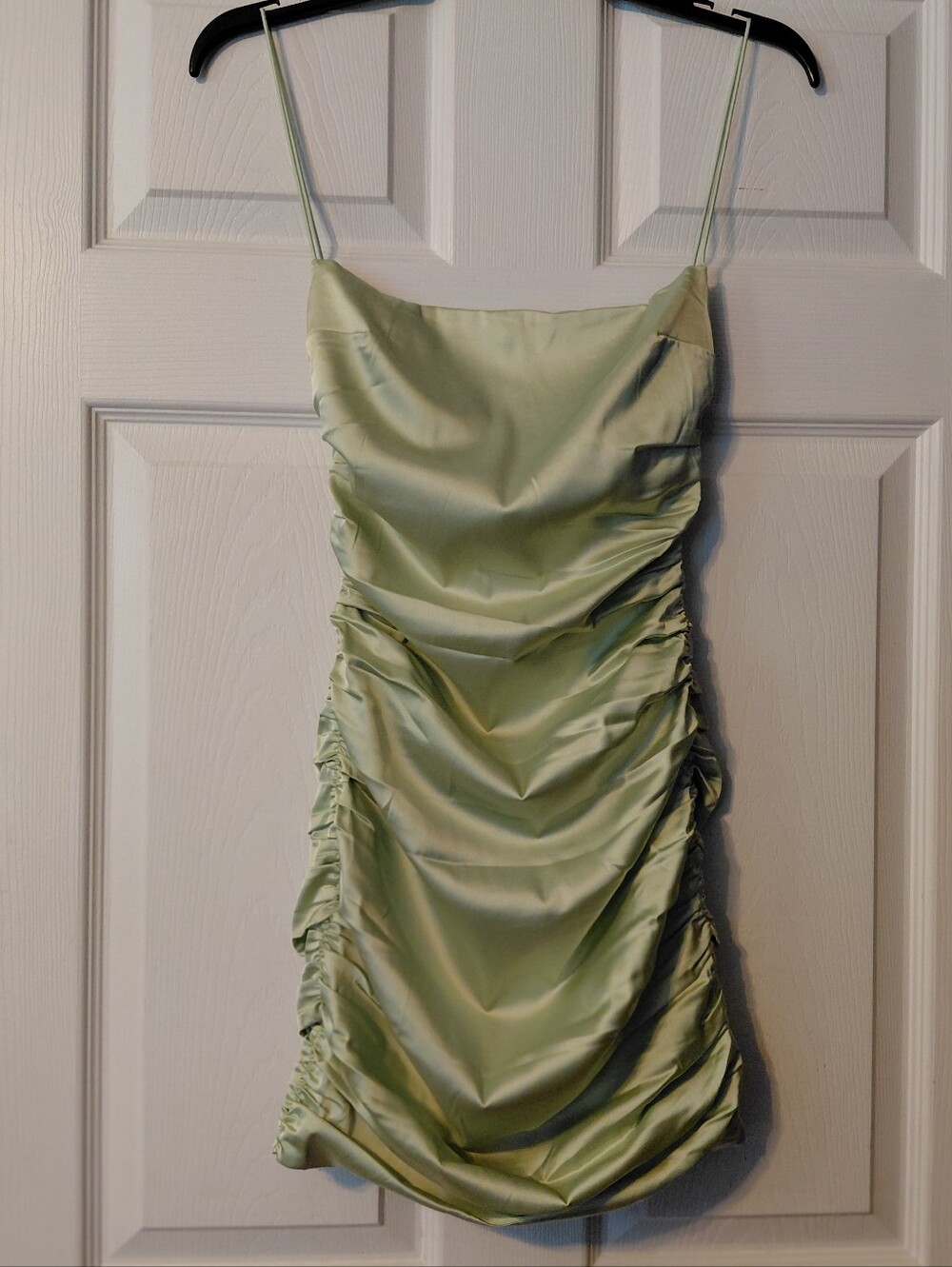 Babyboo Anastasia Strappy Satin Ruched Mini Dress Size X‎ Small Light Green